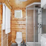 Trekker's Haven: Noux National Park Retreat *