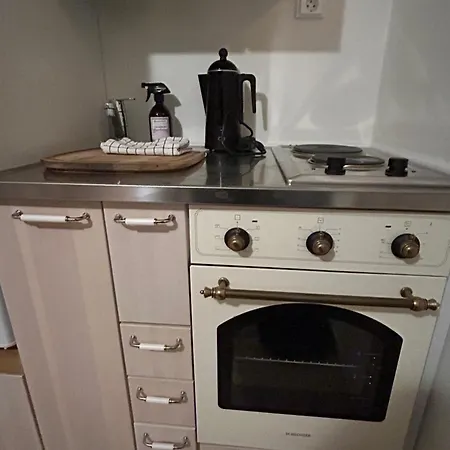 Privatunterkunft Trekker's Haven: Noux National Park Retreat *